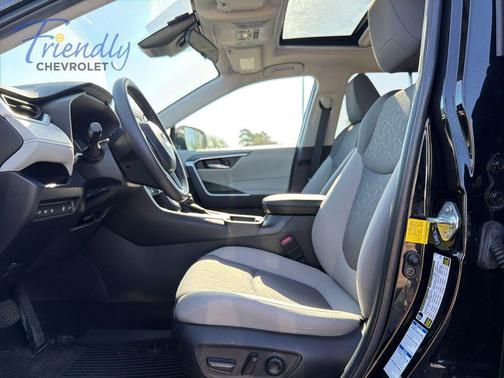 Midnight Black Metallic 2022 Toyota RAV4 XLE