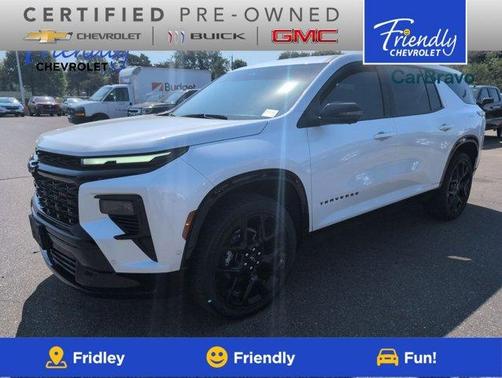 Iridescent Pearl Tricoat 2024 Chevrolet Traverse RS
