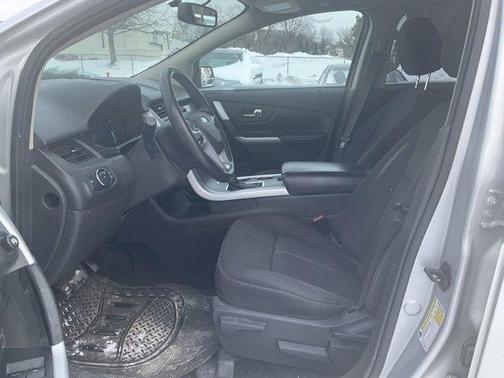 2013 Ford Edge SE