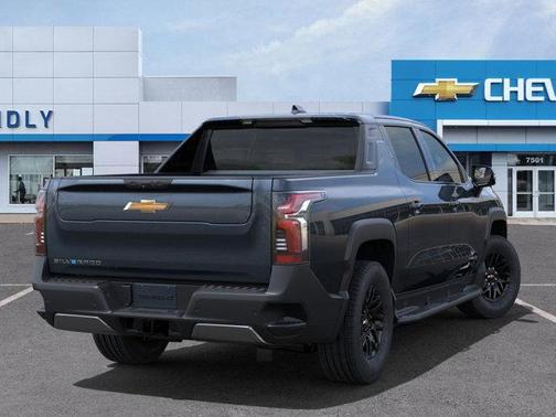 2025 Chevrolet Silverado EV LT