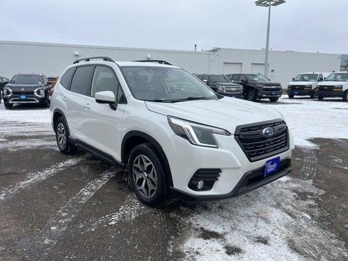 2023 Subaru Forester Premium