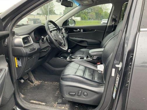 2017 Kia Sorento EX