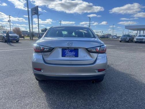 2016 Scion iA Base
