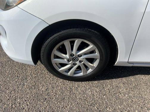 2013 Mazda Mazda3 i Touring