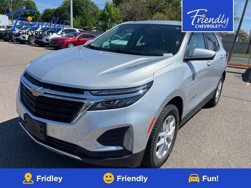 Silver Ice Metallic 2022 Chevrolet Equinox 2LT