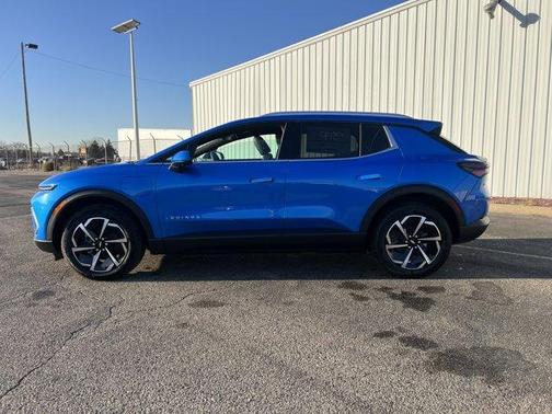 2026 Chevrolet Equinox EV LT 2