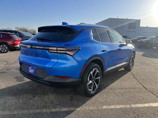 2026 Chevrolet Equinox EV LT 2