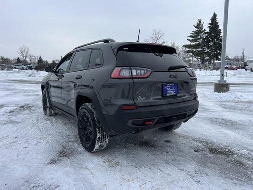 2021 Jeep Cherokee Trailhawk