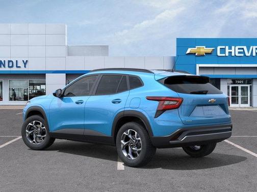 2025 Chevrolet Trax LT