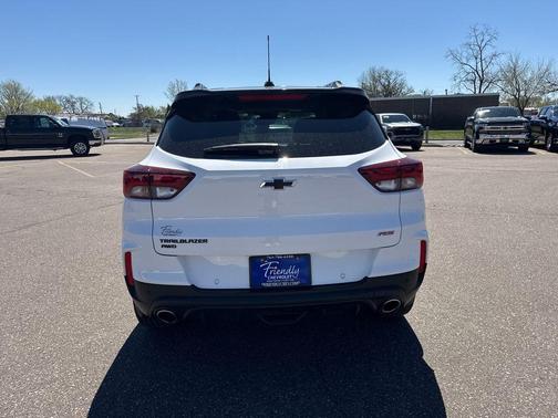 Summit White 2023 Chevrolet Trailblazer RS