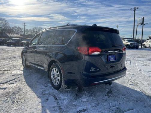 2018 Chrysler Pacifica Touring-L Plus