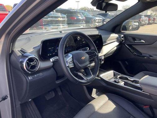 Sterling Gray Metallic 2026 Chevrolet Equinox LT