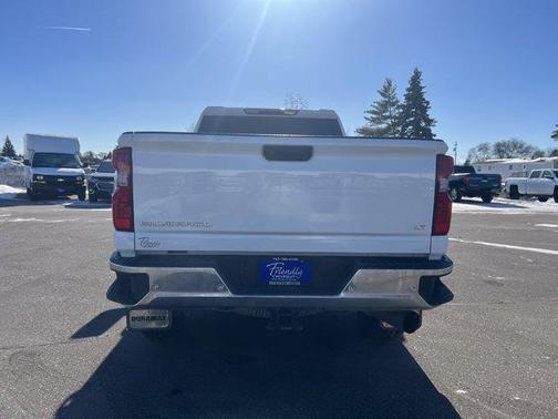 2022 Chevrolet Silverado 3500 LT