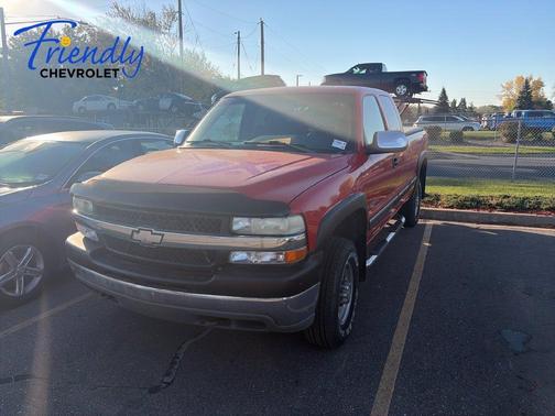 Wildfire Red 2002 Chevrolet Silverado 2500 LS H/D Extended Cab