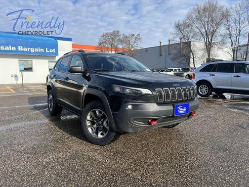 Diamond Black 2019 Jeep Cherokee Trailhawk