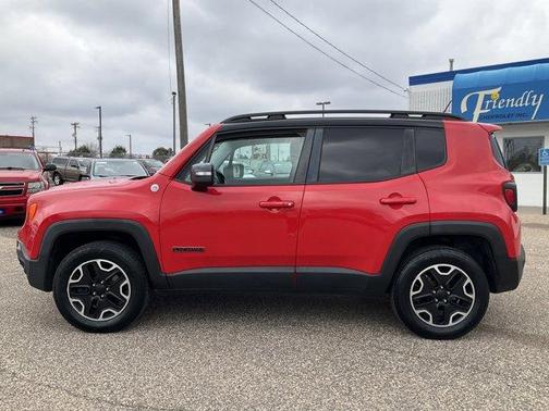 2016 Jeep Renegade Trailhawk