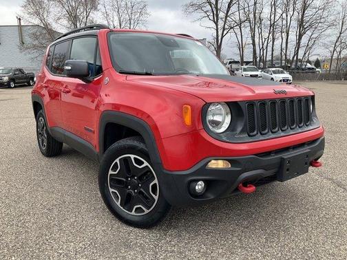 2016 Jeep Renegade Trailhawk