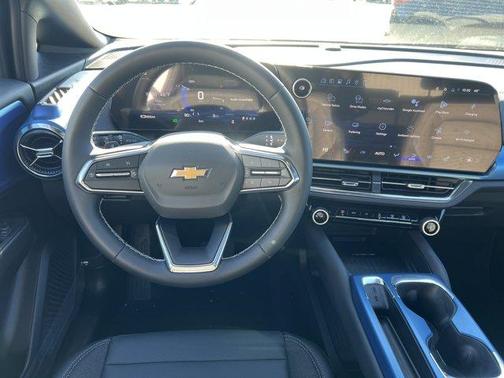 2026 Chevrolet Equinox EV LT 2