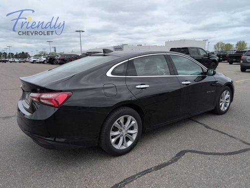 Mosaic Black Metallic 2020 Chevrolet Malibu LT