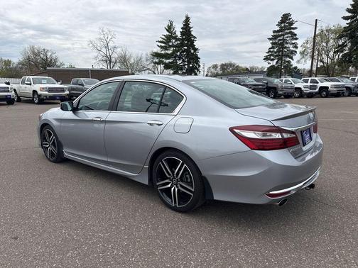 Lunar Silver Metallic 2016 Honda Accord Sport