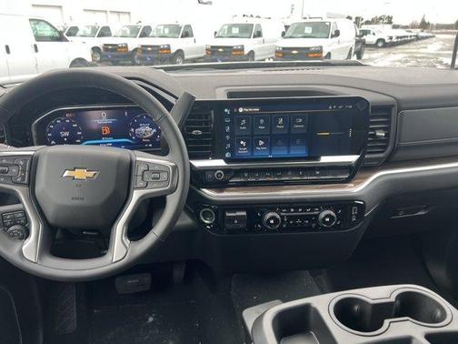 2026 Chevrolet Silverado 3500 LT