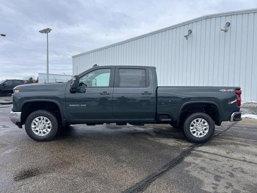 2026 Chevrolet Silverado 3500 LT