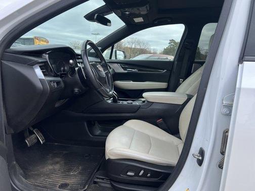 2022 Cadillac XT6 Sport AWD