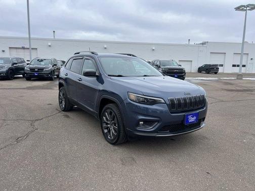 2021 Jeep Cherokee Latitude Lux