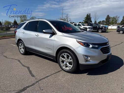 Silver Ice Metallic 2020 Chevrolet Equinox 2LT