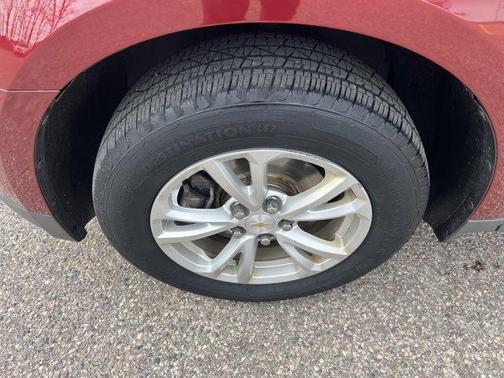 Siren Red Tintcoat 2017 Chevrolet Equinox 1LT