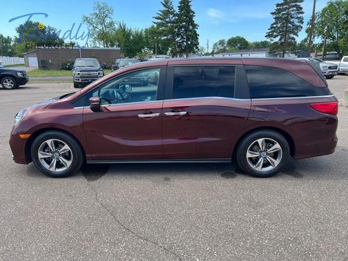 Deep Scarlet Pearl 2020 Honda Odyssey EX-L