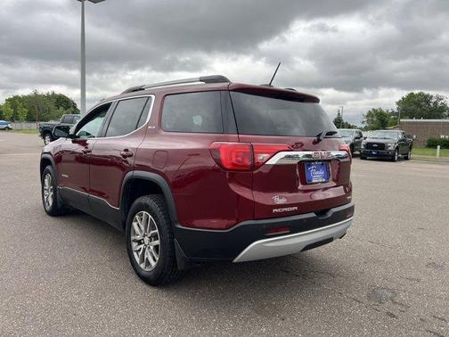 2018 GMC Acadia SLE-2