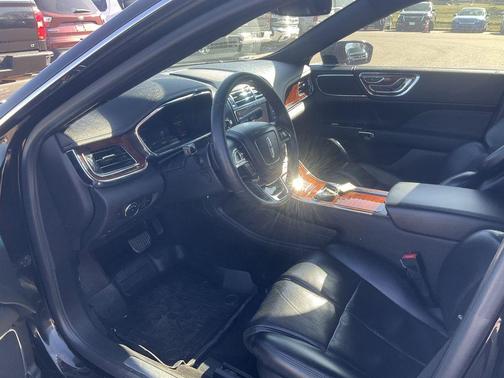 Velvet 2020 Lincoln Continental Livery