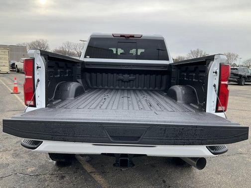 2025 Chevrolet Silverado 3500 High Country