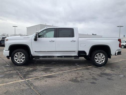 2025 Chevrolet Silverado 3500 High Country
