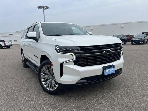 2022 Chevrolet Suburban RST