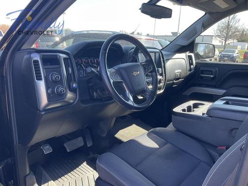 Black 2018 Chevrolet Silverado 1500 LT