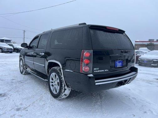 2010 GMC Yukon XL 1500 Denali