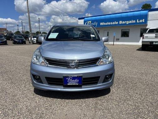 2012 Nissan Versa 1.8 SL
