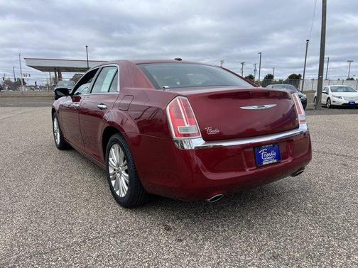 2014 Chrysler 300C Base