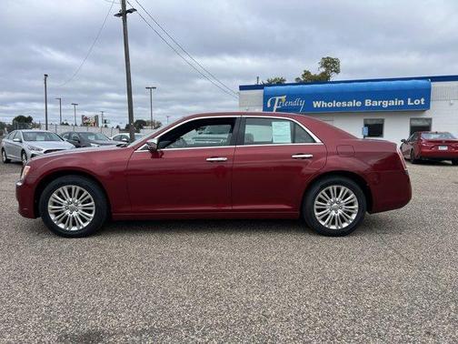 2014 Chrysler 300C Base