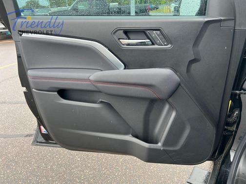 Black 2025 Chevrolet Colorado Z71