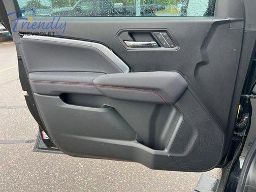 Black 2025 Chevrolet Colorado Z71