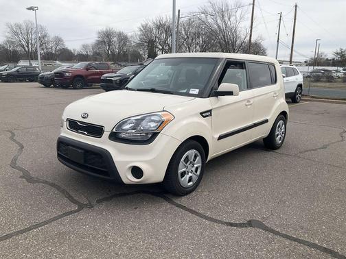 2013 Kia Soul Base