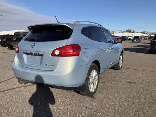2011 Nissan Rogue SV