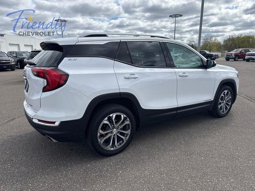 Summit White 2018 GMC Terrain SLT