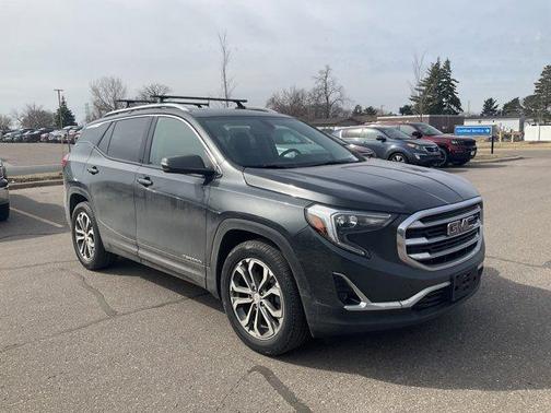 Graphite Gray Metallic 2018 GMC Terrain SLT