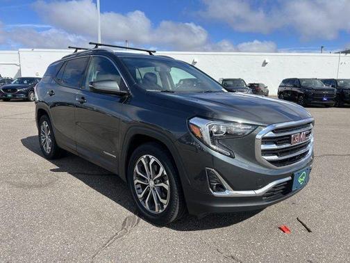 Graphite Gray Metallic 2018 GMC Terrain SLT