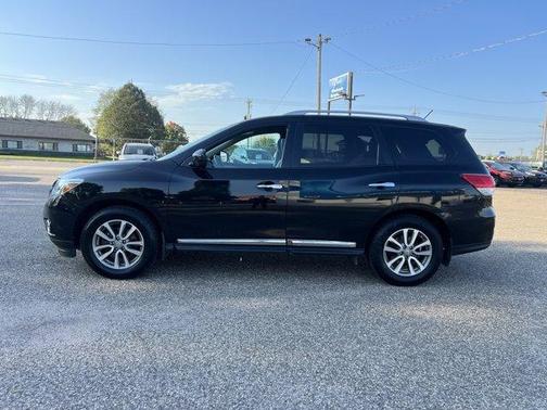 2015 Nissan Pathfinder SL