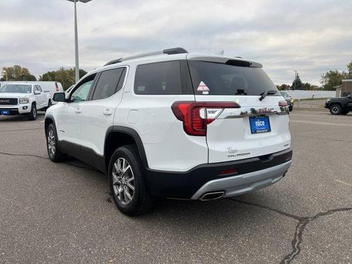 2021 GMC Acadia SLT